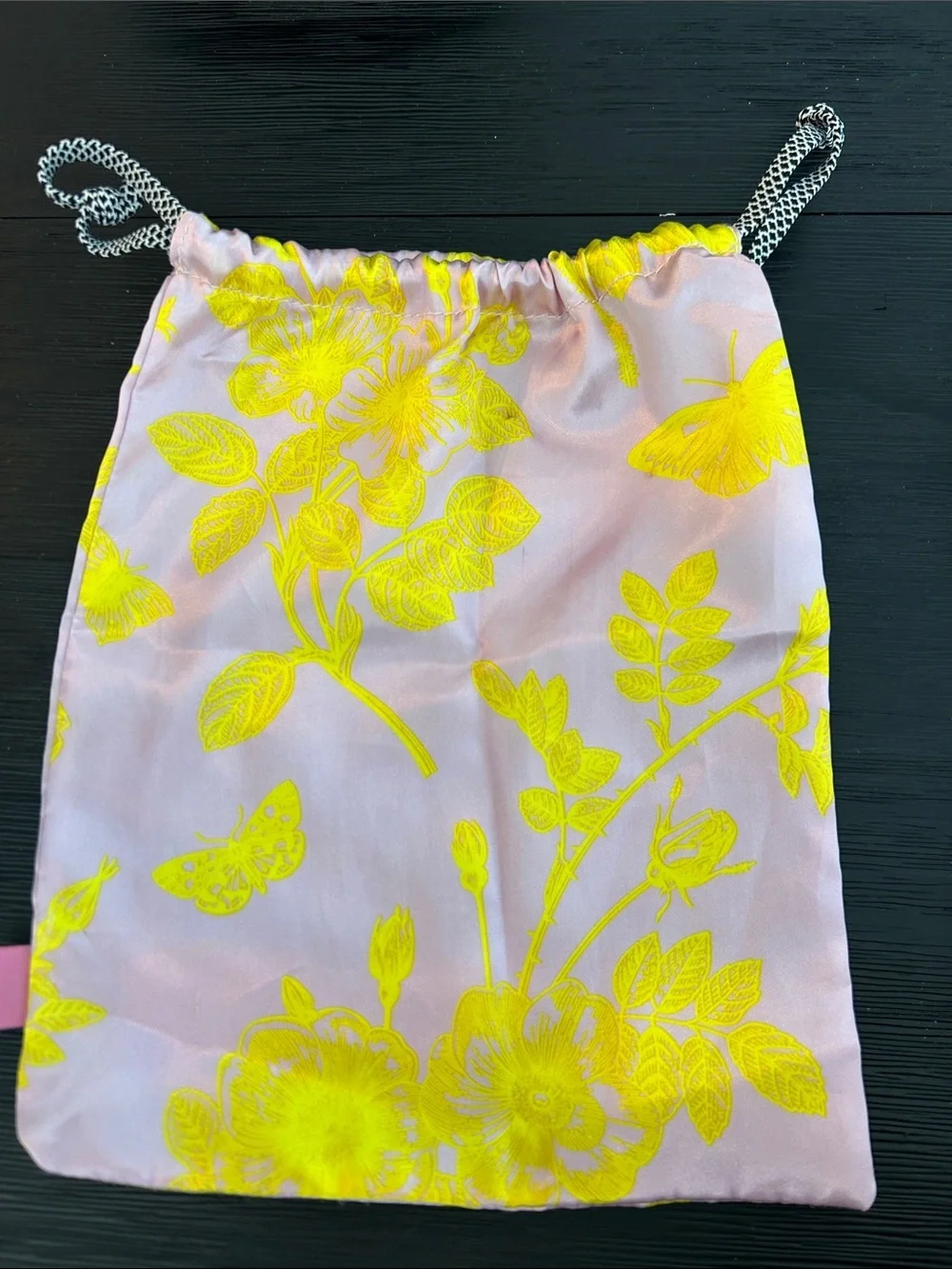 Makeup Bundle with Pink & Bright Yellow Floral Drawstring Bag - Picture 2 of 9